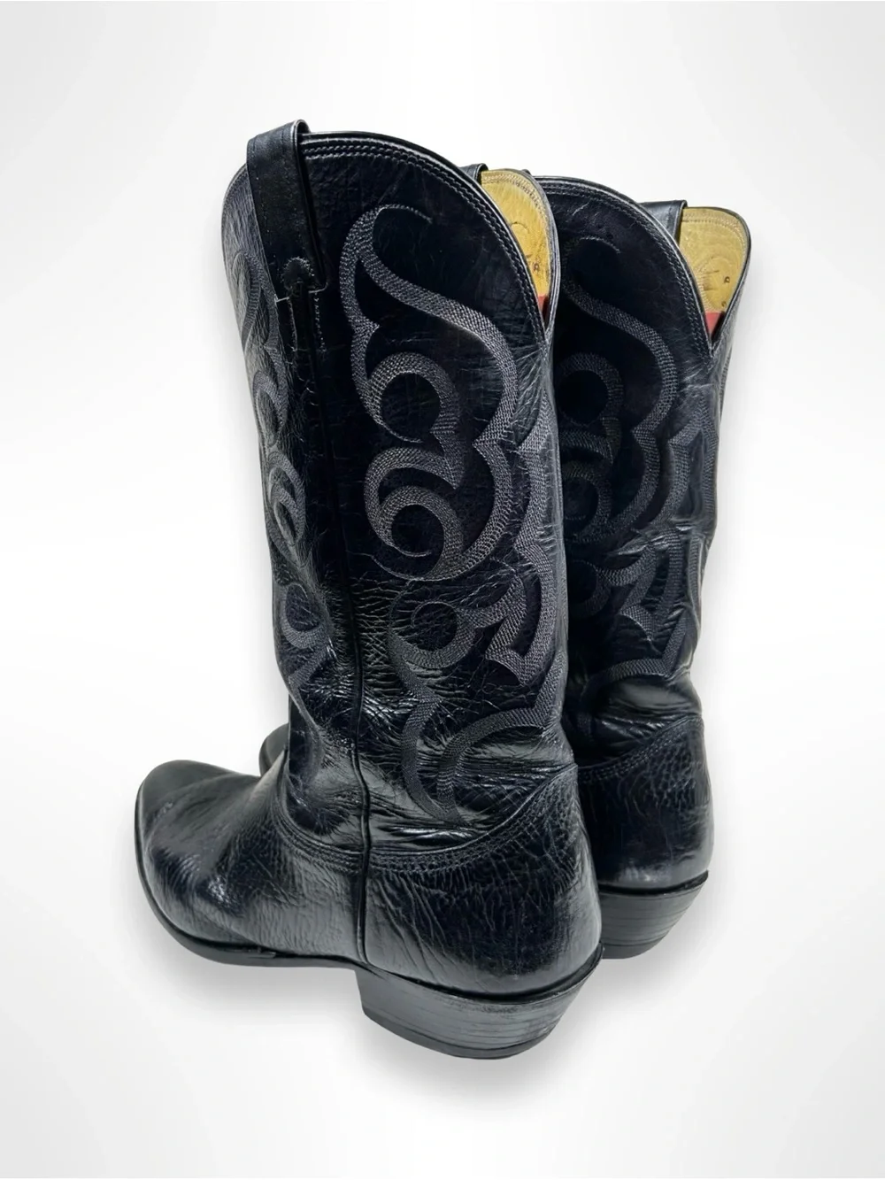 NOCONA vintage 90s bull shoulder western boots